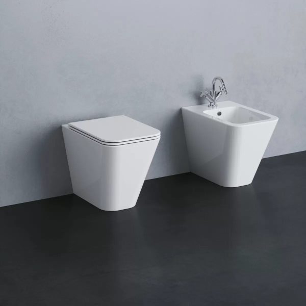 Azzurra Bidet e Vaso WC a terra filomuro con sedile coprivaso softclose Build Sanitari Bagno